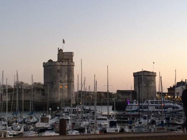 "La Mercerie" La Rochelle  Exterior photo